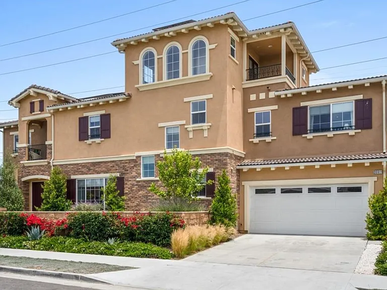 20911 S Normandie Ave — Photo 1