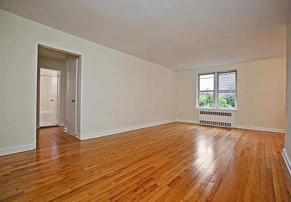 3rd image of 6640 108th St APT 5A