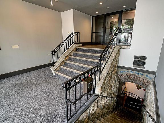 2nd image of 544 S Front St #205