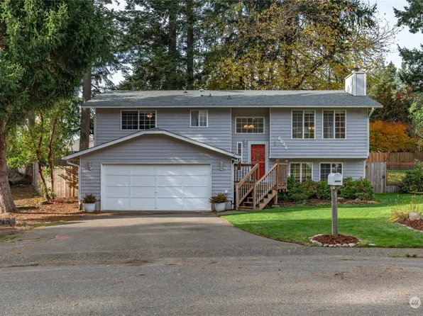 6646 Cortez Place NW, Bremerton, WA 98311