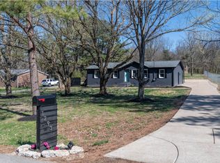 1293 Webb Rd, Lewisburg, TN 37091