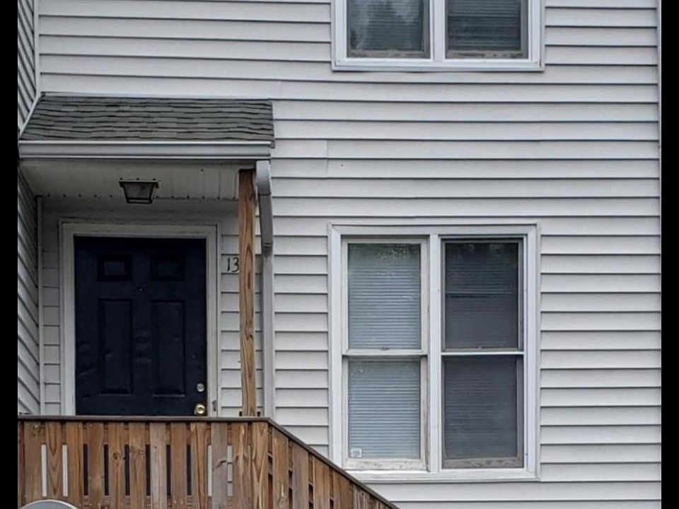 1st image of 209 Beech St APT 6