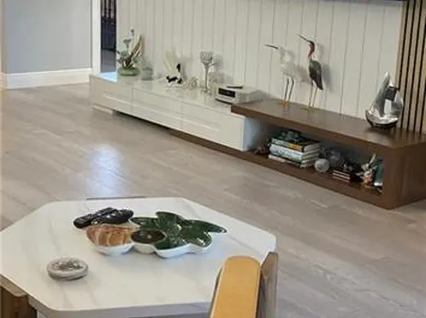 200 Turtle Lake CT #309, NAPLES, FL 34105