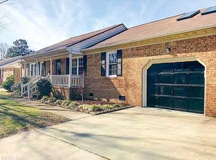 908 Cranston Dr, Chesapeake, VA 23320