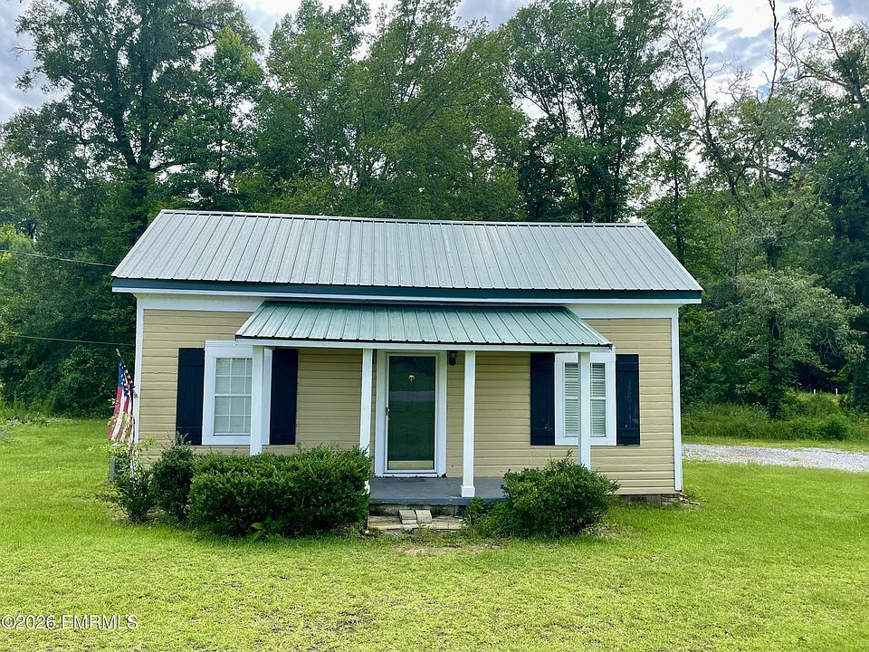 1st image of 823 Erwin Rd