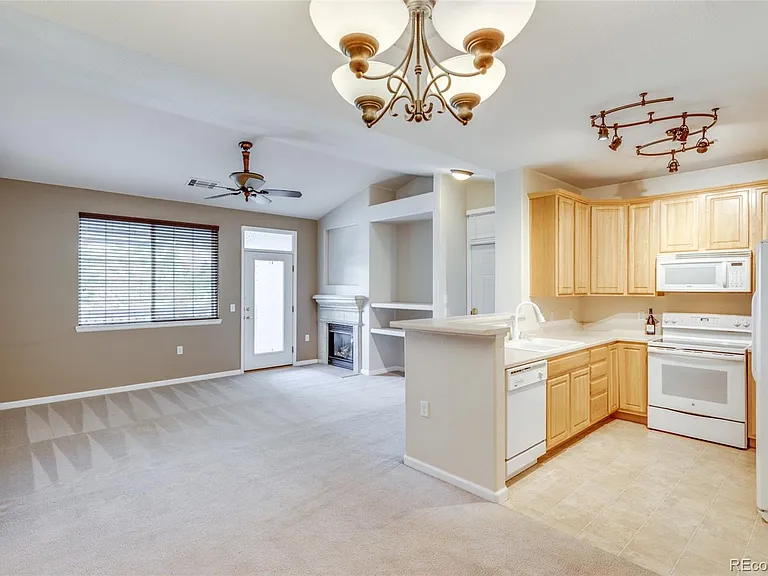 10477 W Hampden Ave #204 — Photo 8
