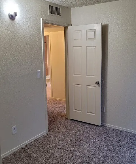 5229 W Willetta St — Photo 18