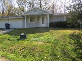 5320 Elston Rd, Jefferson City, MO 65109