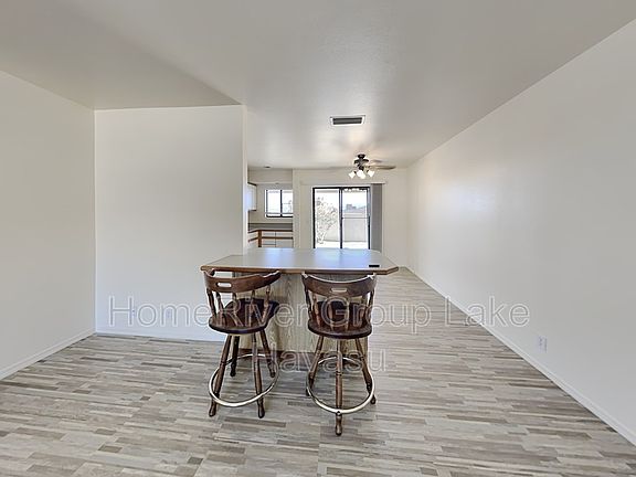2nd image of 2000 Bombay Dr APT B