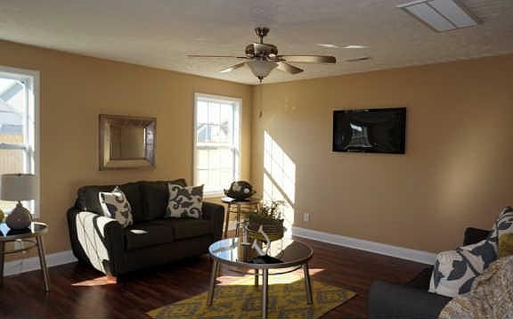 4th image of 270 Fox Mdw Lot 270