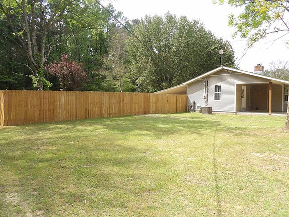 4th image of 811 Rock Springs Rd