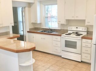 195 Rochester St APT 1, Westbrook, ME 04092