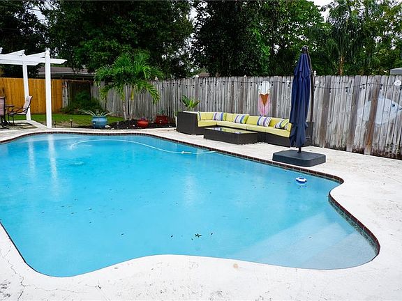 2nd image of 4550 22nd Ave N