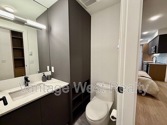 2nd image of 720 Klo Rd #219
