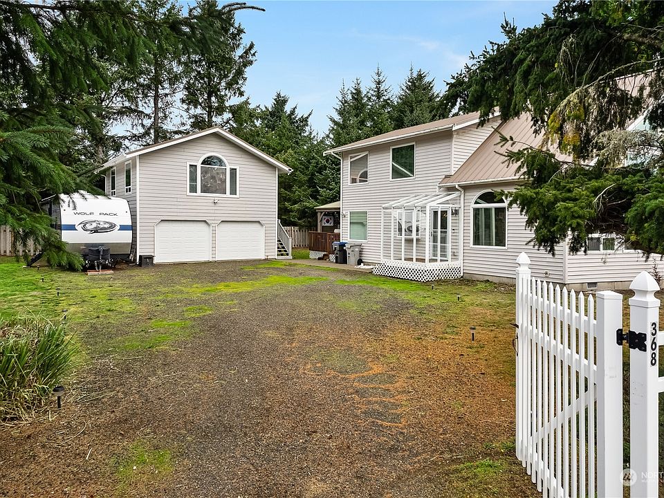 1st image of 368 S Butterclam Street SW