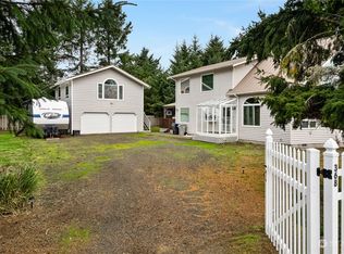 368 S Butterclam St SW, Ocean Shores, WA 98569