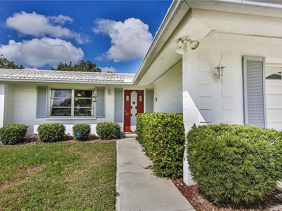 3rd image of 6620 Markridge Pl