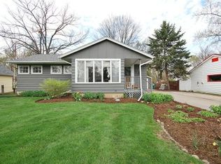 427 Douglas Rd, Batavia, IL 60510