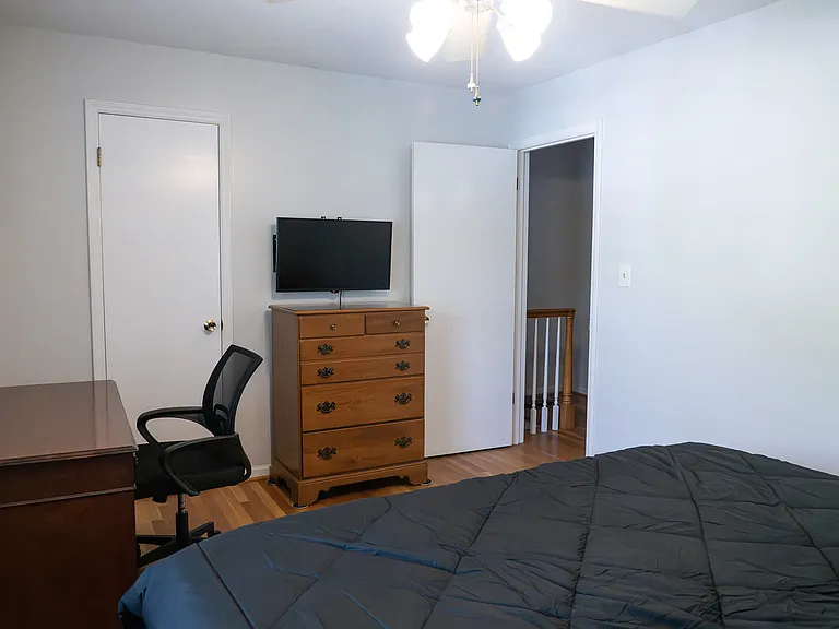 Willow Dr — Photo 9