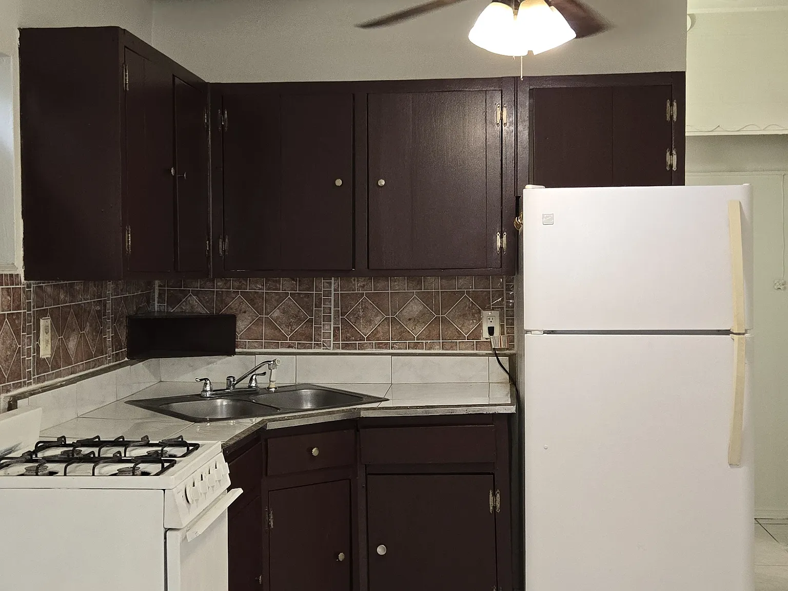 2355 NE 135th Terrace — Photo 1