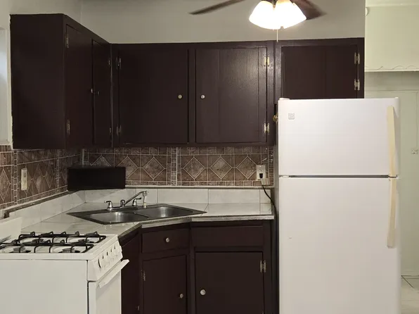 (undisclosed Address), North Miami Beach, FL 33181