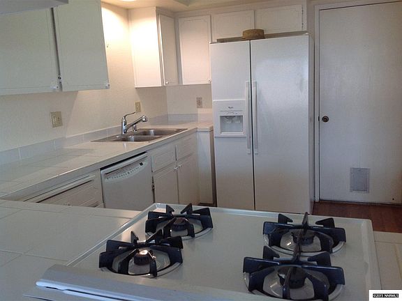 2nd image of 4238 Pheasant Dr