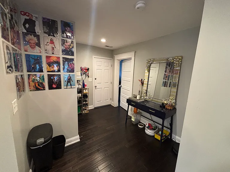 2374 Saint James Ave #3 — Photo 8