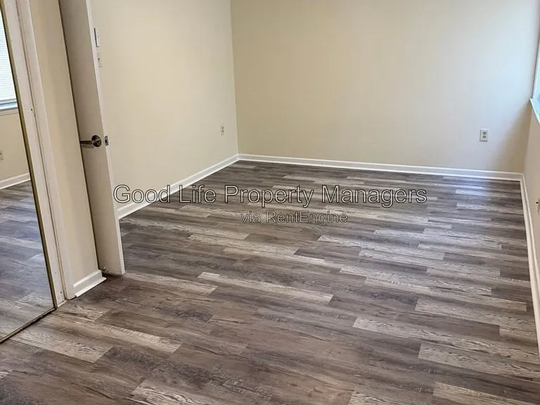 1103 N 15th Ave #103 — Photo 11