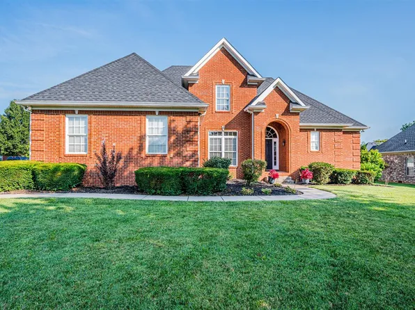 3737 Silver Sun Dr, Bowling Green, KY 42104
