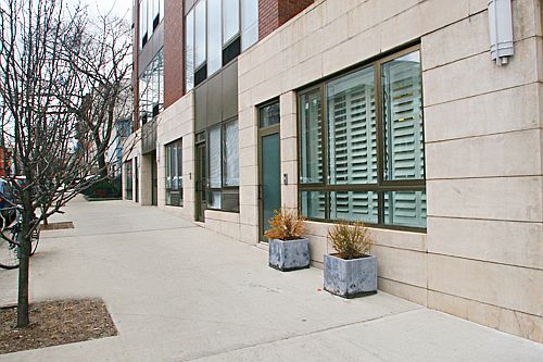 1st image of 200 16th St APT 1C