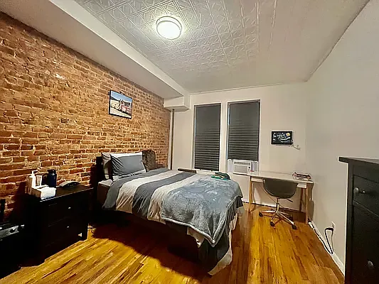 Rented by Ideal Properties Group | media 4