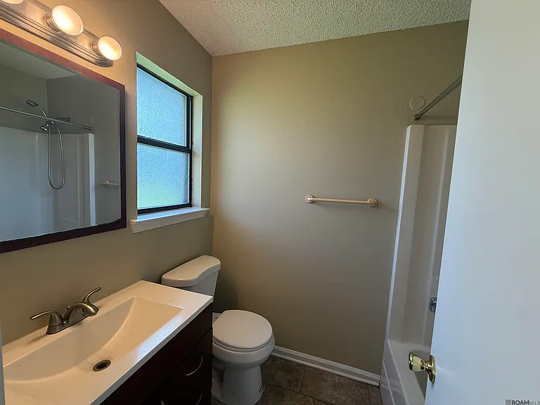 3756 Karen Dr — Photo 6
