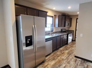 15 Grand Ave N, Kensington, MN 56343