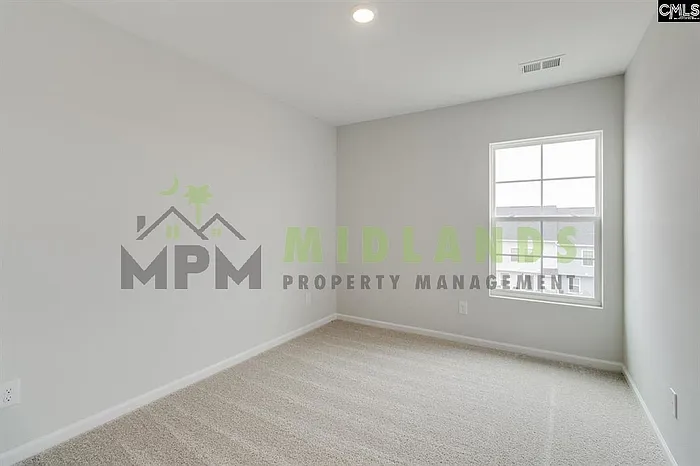 3068 Harborview Dr — Photo 18