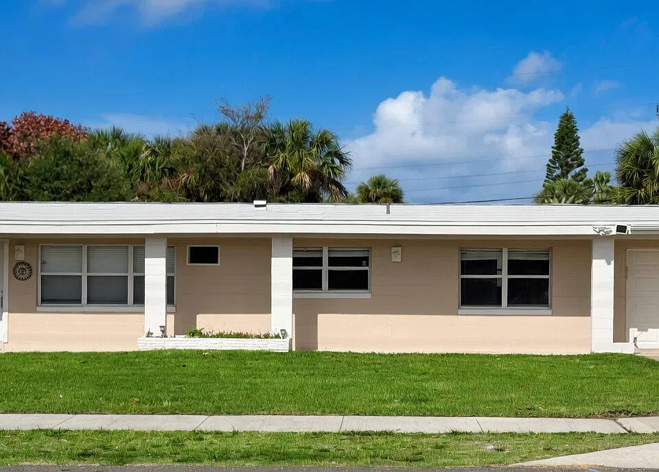 910 S Orlando Ave