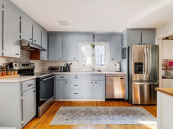 2nd image of 26 Elmwood Ave