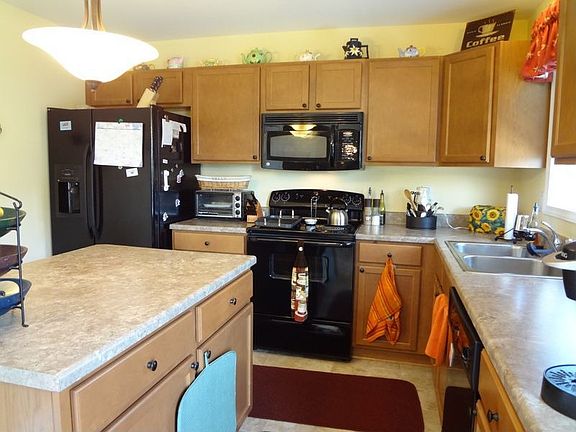 2nd image of 3520 Fernwood Ln