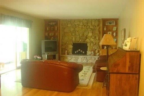 5th image of 1622 Longmeadow Dr
