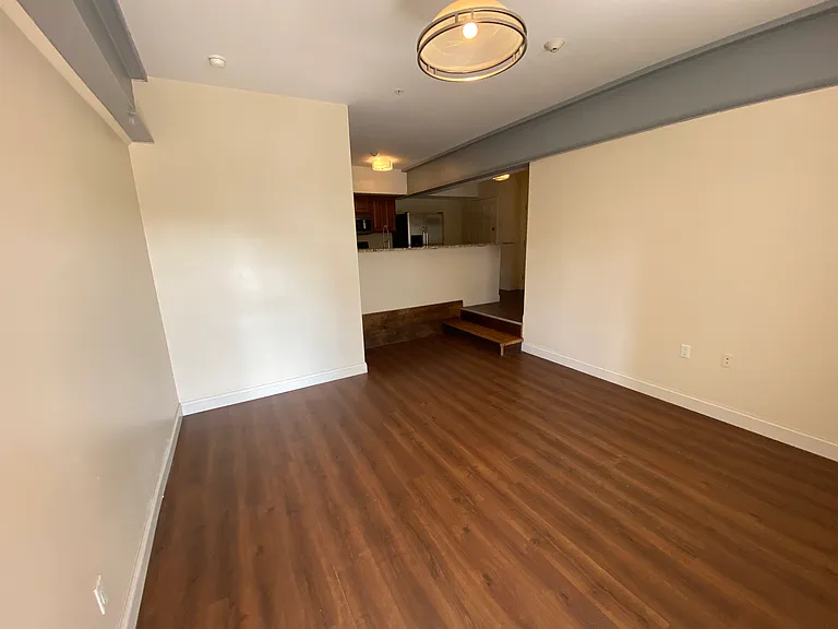 16 N Congress St #102 — Photo 3