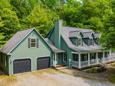 56 Mending Walls Road, Manchester Center, VT, 05255