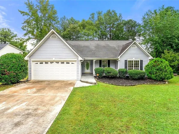 210 Manor Oak Dr, Covington, GA 30014