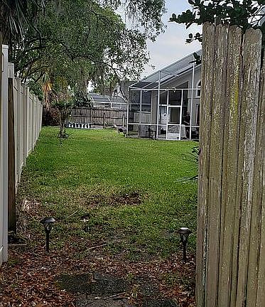4th image of 4502 Weeping Willow Cir