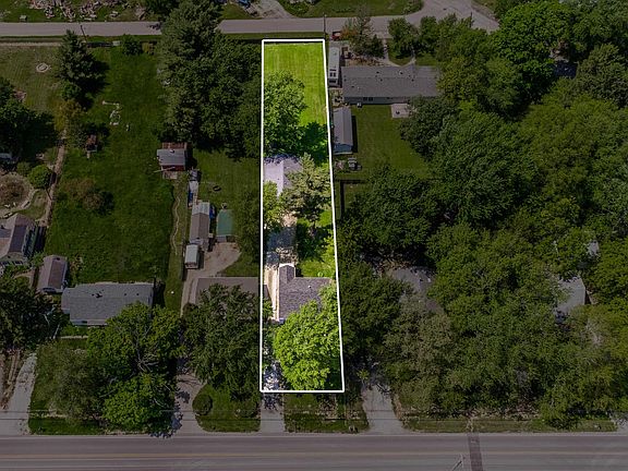 3rd image of 3525 S Hoyt Ave