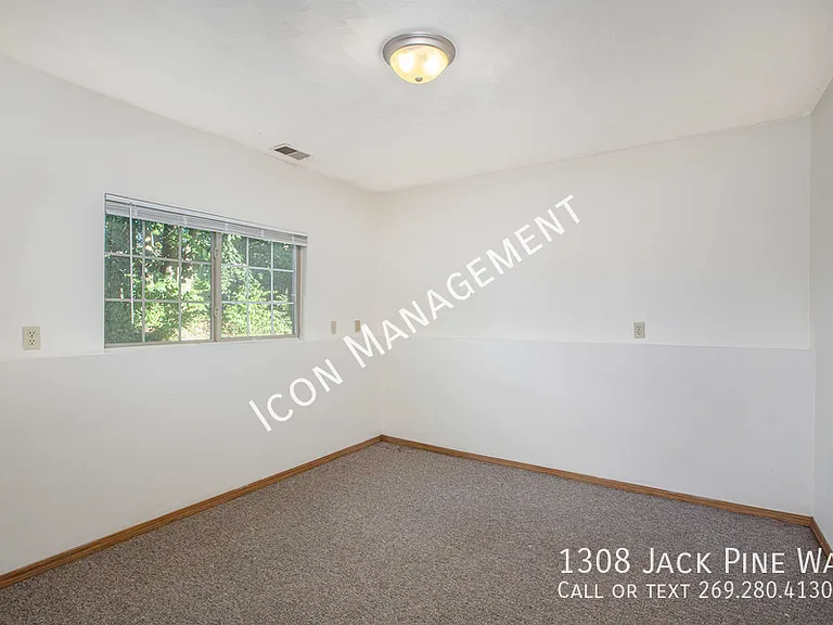 1308 Jack Pine Way — Photo 13