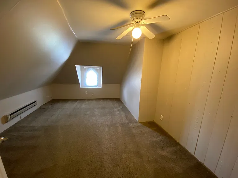 Hunter Ave 1444-1446 MLR (LH2) — Photo 11