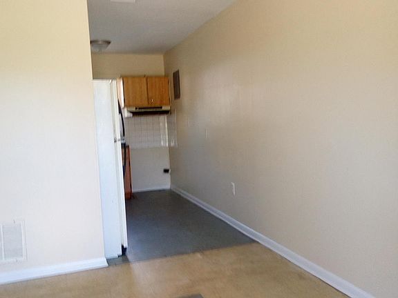 2nd image of 708 S Wilson Ave #C