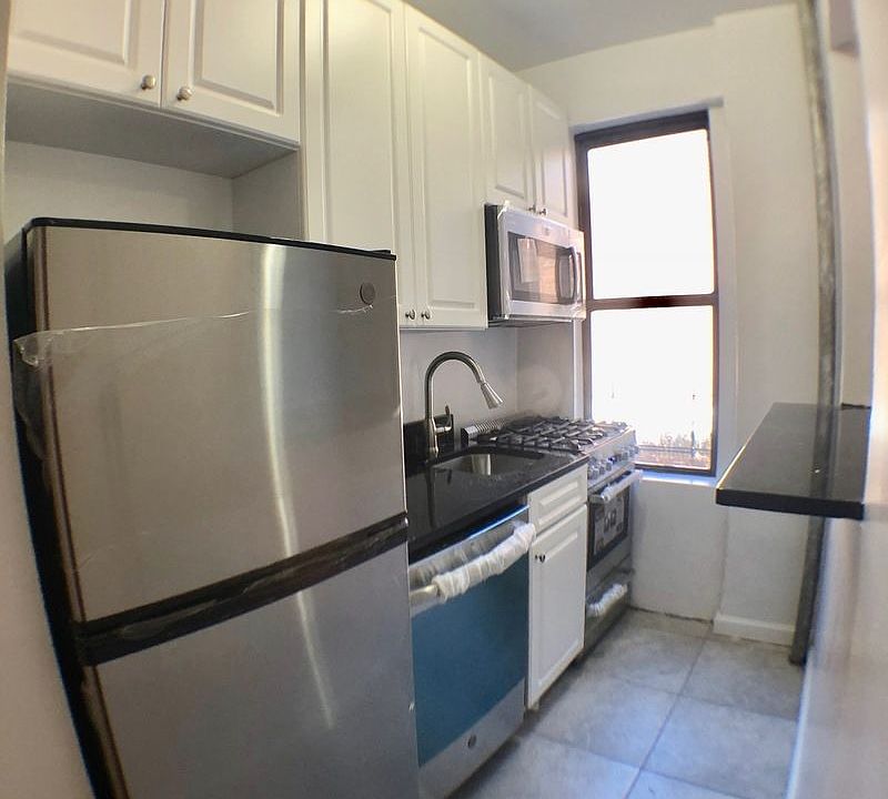 2nd image of 560 W 170th St APT 5E