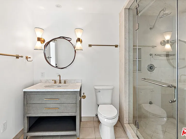 1404 Devlin Dr — Photo 40