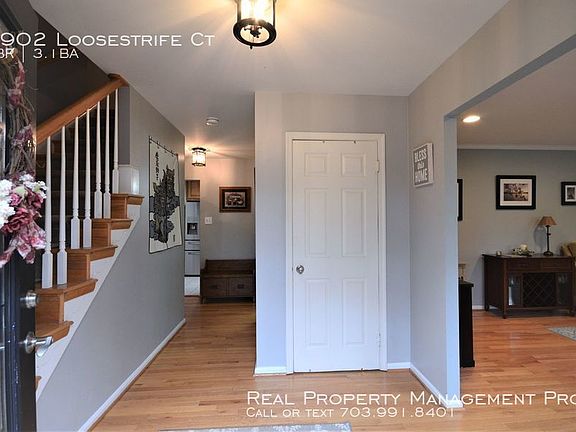 3rd image of 4902 Loosestrife Ct