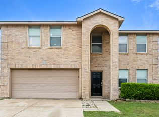 5189 Gold Basin Rd, Fort Worth, TX 76179